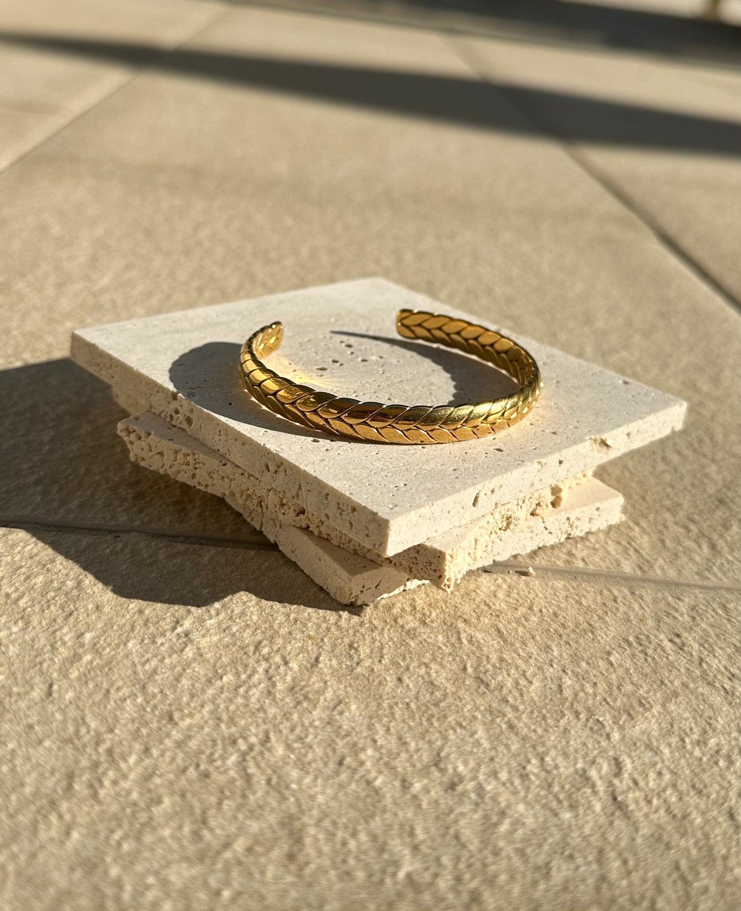Bracelet gold spikelet