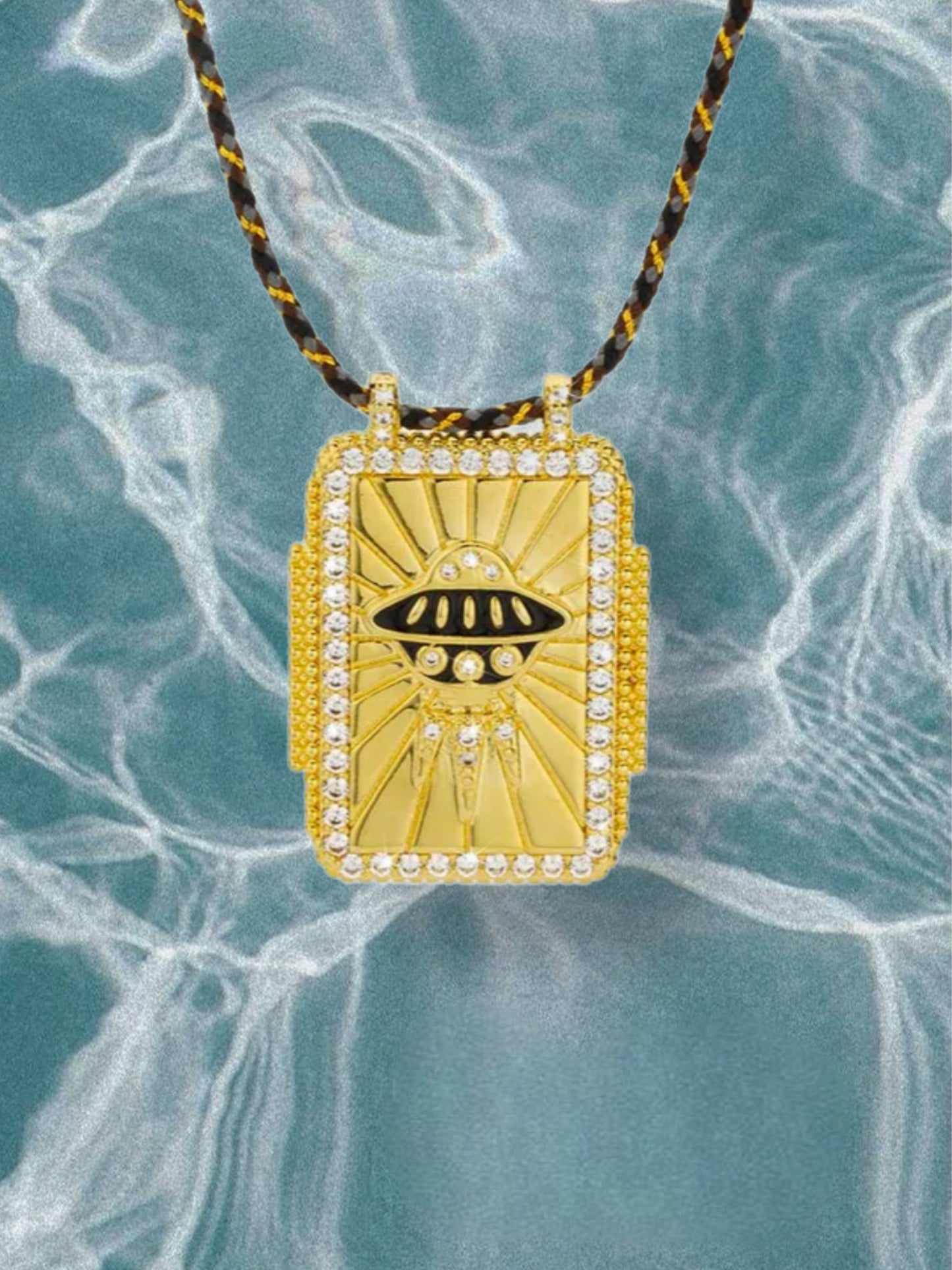 Necklace w/taro signs Plate