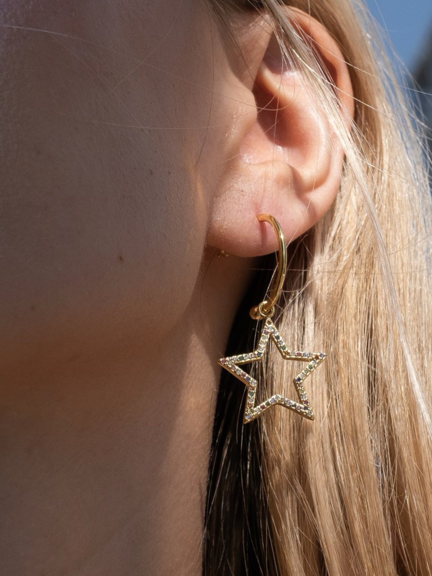 Earrings w/stars