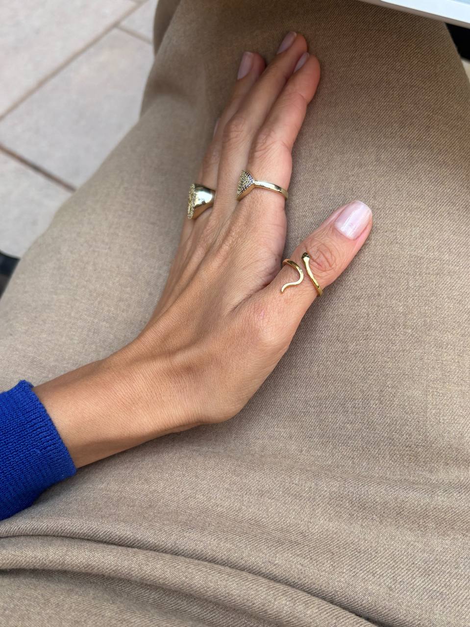 Ring snake thin gold