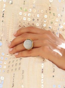 Statement ring w/white stone