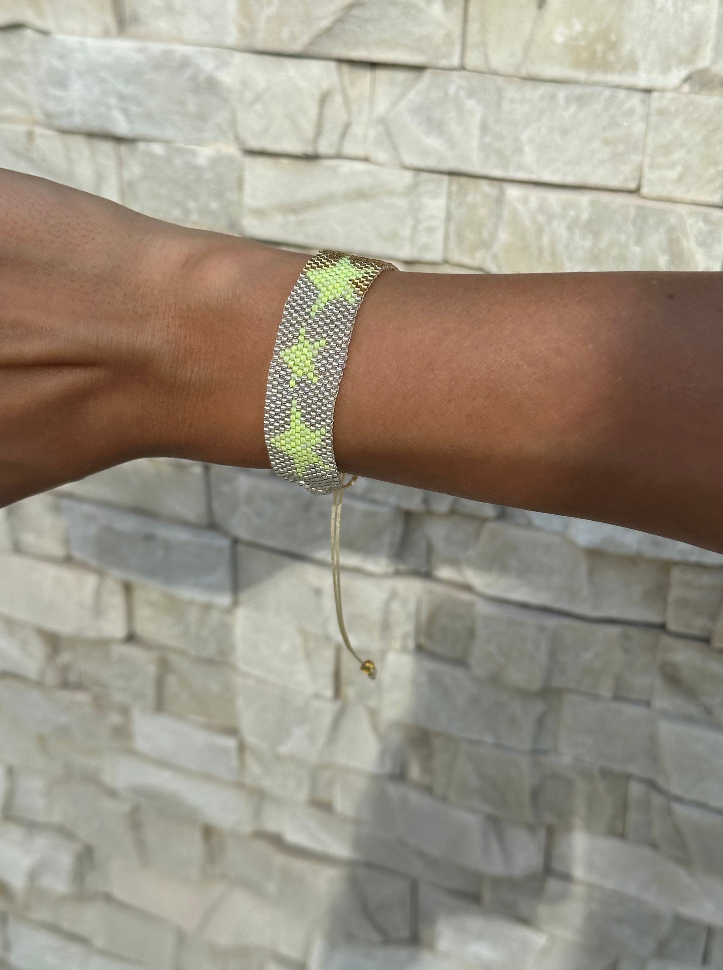 Braided bracelet big 'Stars green'