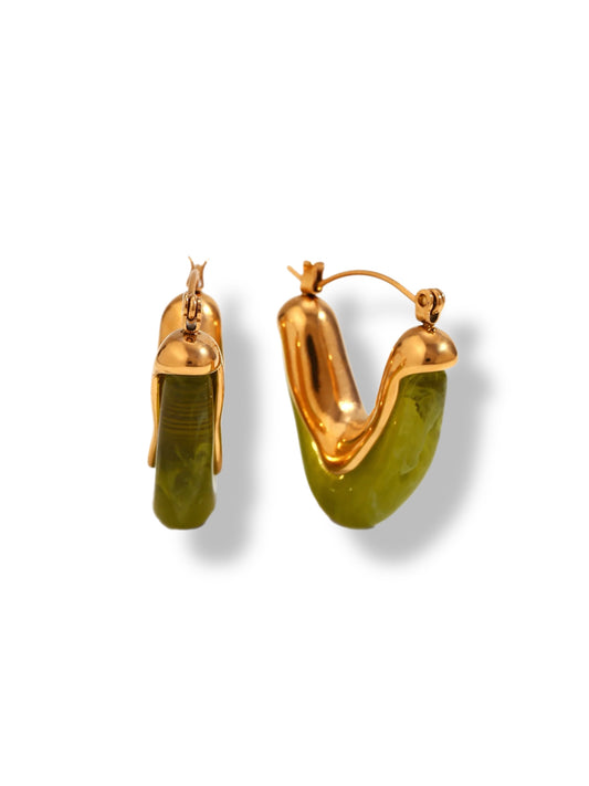 Earrings w/stones green
