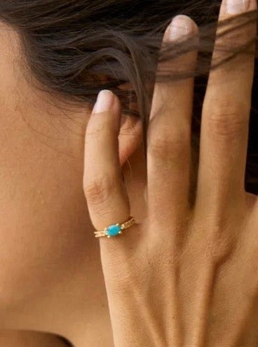 Mini aquamarine stone ring
