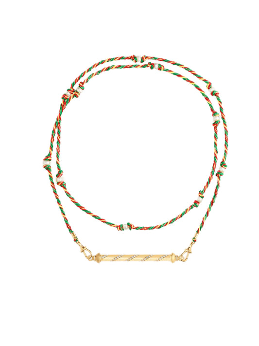 Necklace w/carabine gold