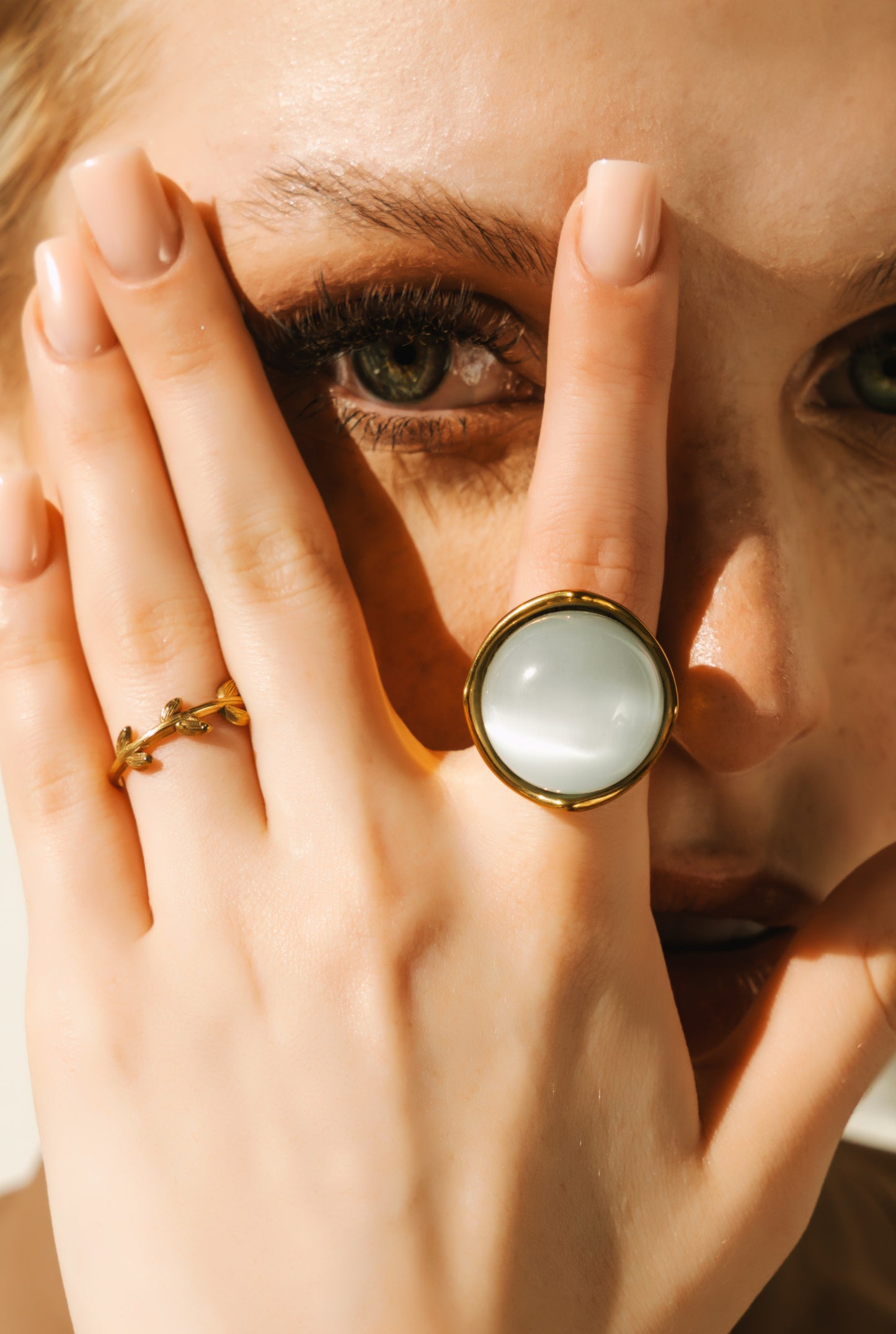 Thin gold leaves ring