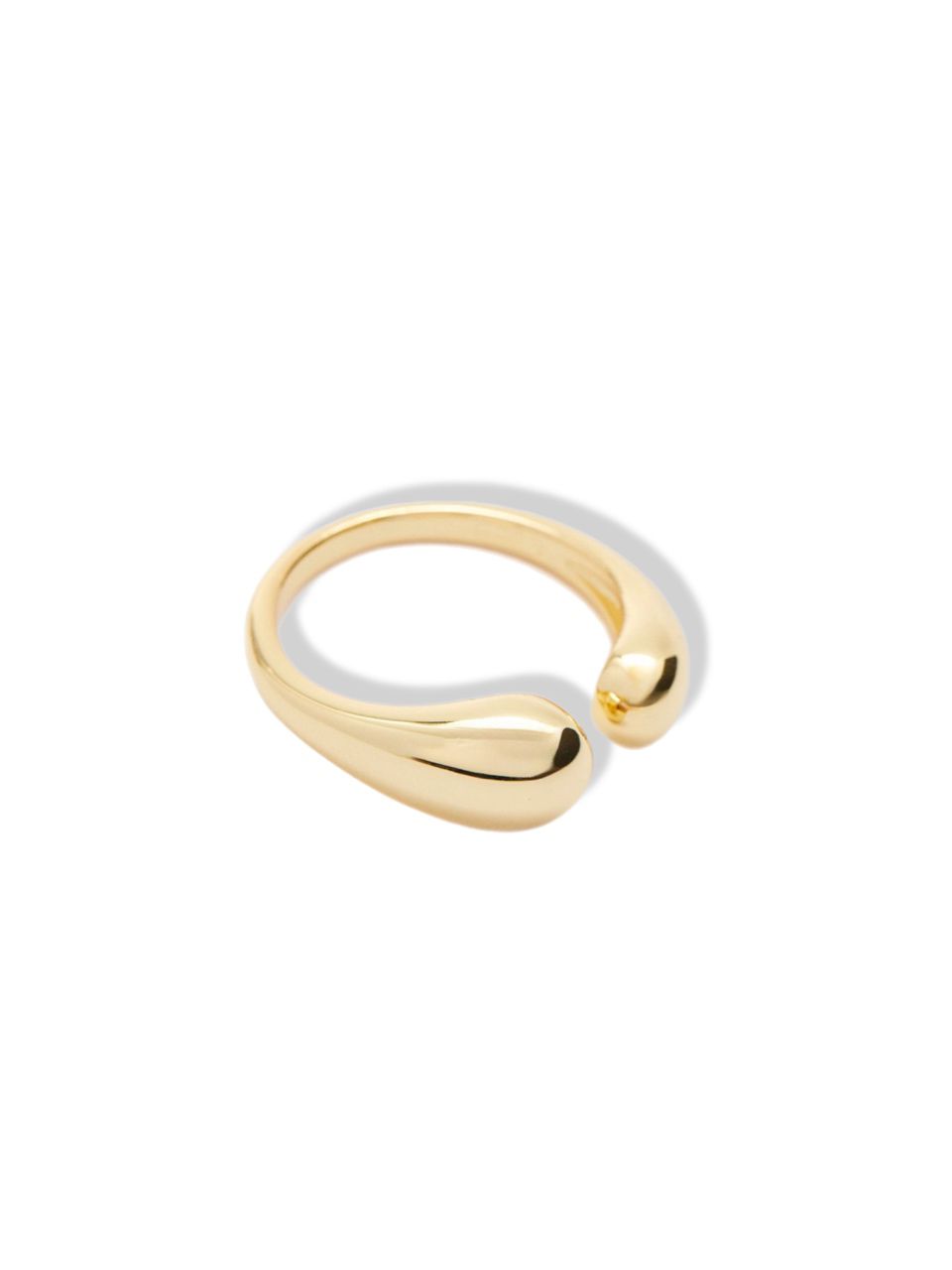 Adjustable statement ring round