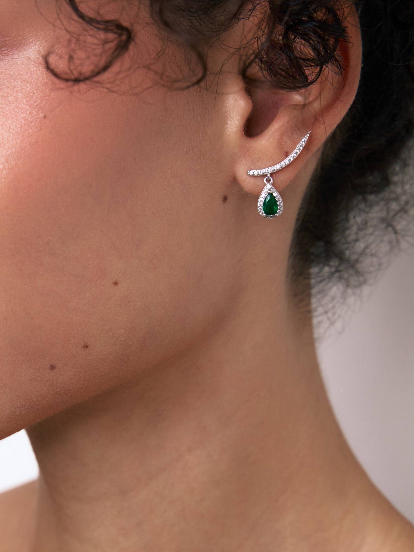 Earrings with green stones
